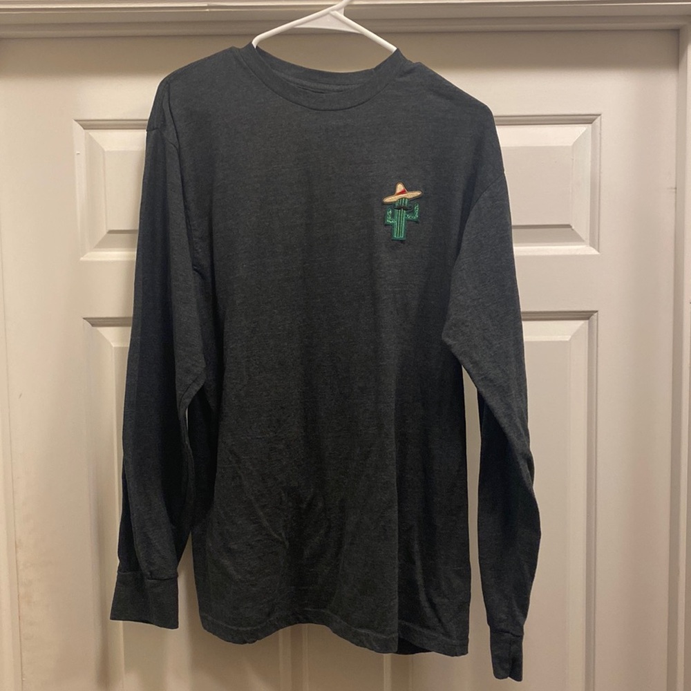 Charcoal grey mens cactus long sleeve, size L